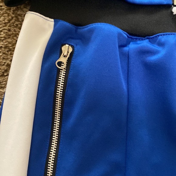 New blue and white sweatsuits for men - Picture 4 of 5